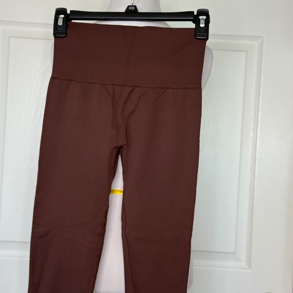 Ilus Label leggings